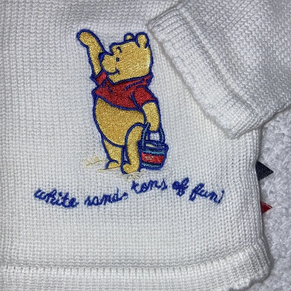 Disney store Winnie the Pooh piglet beach nautical white knit cardigan sweater - Picture 3 of 10